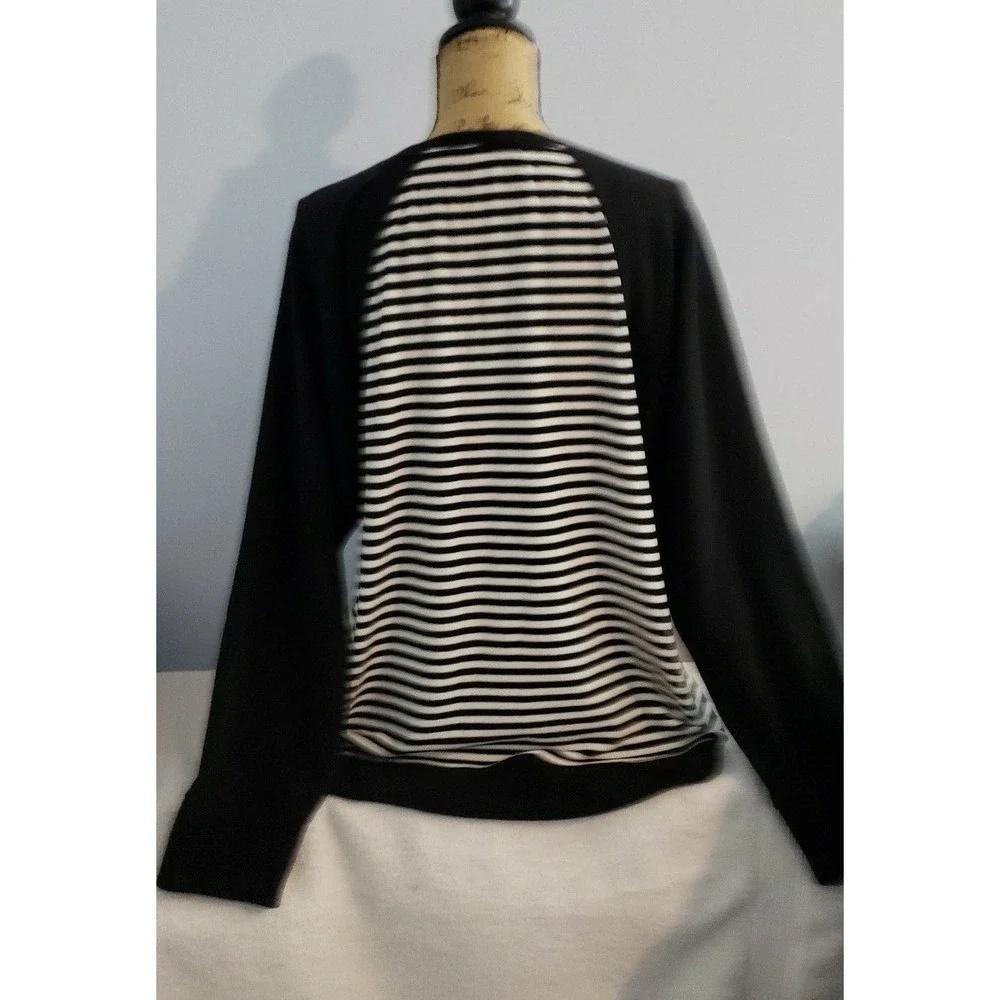 Cottombleu Womans ‎ Pullover Sweater Size Medium